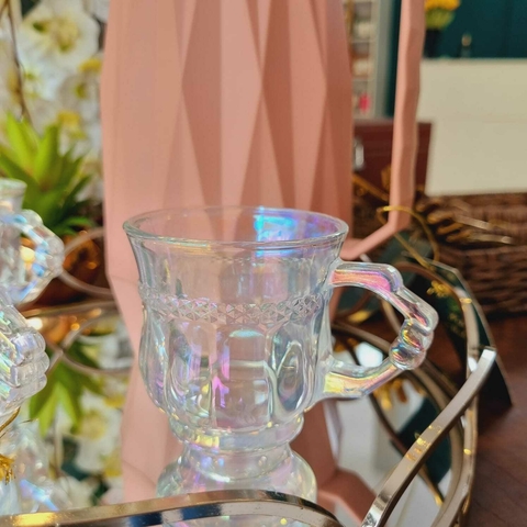 Xicara com Pé vidro Furta Cor