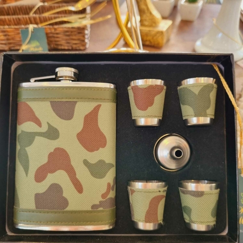 Kit Cantil 260ML com 4 Copos de 30ML e 1 Funil