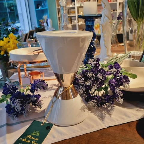 Escultura Decorativa Cerâmica Branco e Rosé - comprar online