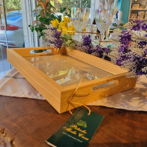 BANDEJA RETANGULAR COM FUNDO TRESSE