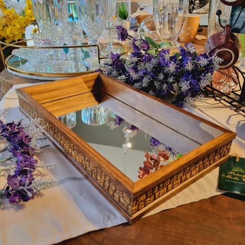 BANDEJA Com ESPELHO COQUINHO