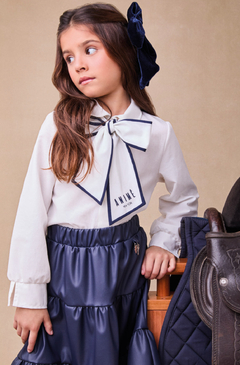 Conjunto Infantil Saia Midi Couro Eco Azul Camisa Lenço Off Animê na internet