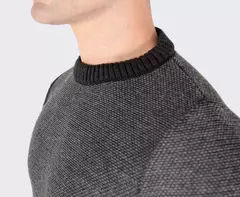 Suéter de Tricot Texturizado com Gola Careca - Narita Concept