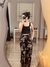 Calça pantalona floral na internet
