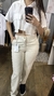 Calça mom em linho