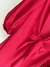 Saída Fernanda vermelho carmim na internet