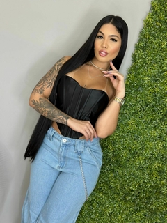 Cropped Corset Prada na internet