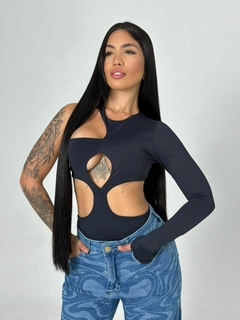 Body Lavinia