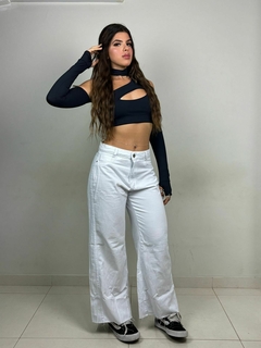 Cropped Evelin