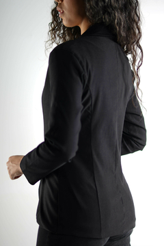 Blazer Negro de bengalina elastizada en internet