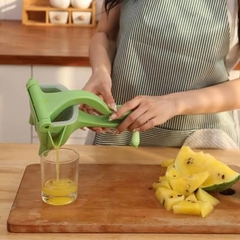 espremedor de frutas manual