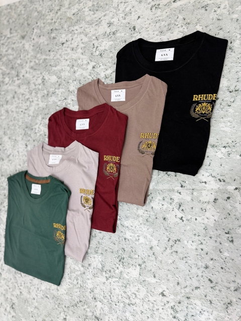 Remera Rhude escudo Over