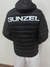 Campera negra inflable Gunzel importada en internet