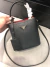 Bolsa Panier Média em Couro Saffiano 5