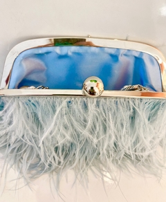 Imagem do Clutch em pluma de seda