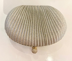 Clutch glitter prateado e fecho em strass - Gaia Acessórios e Tendência