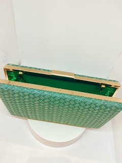 Clutch em tecido com brilho turquesa - comprar online