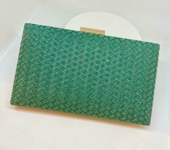 Clutch em tecido com brilho turquesa