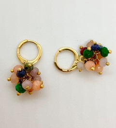 Brinco dourado argola com cacho mini pedras - comprar online