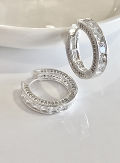 Brinco prata 925 argola cravejada com zircônia cristal
