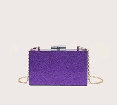 Clutch em acrílico roxo brilhante