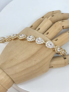 Pulseira dourada gotas zircônias cristais cravejadas em volta fecho joia