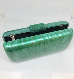 Clutch em acrílico verde marmorizado na internet