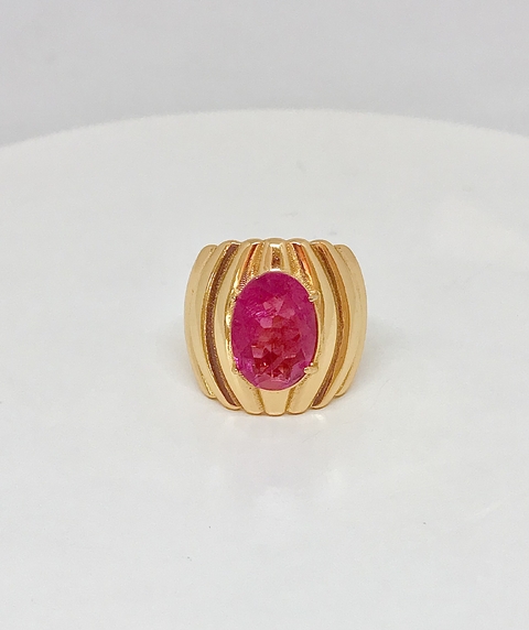 Anel dourado metal com tiras e cristal pink oval