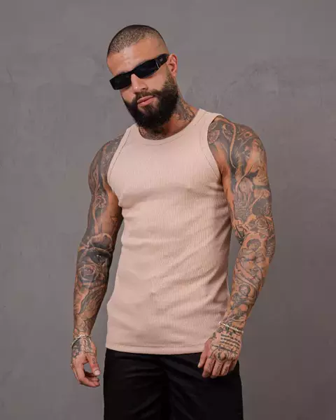 Regata Americana Canelada Bege - comprar online