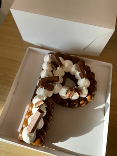 Letter/number caker - TEIA BAKERY