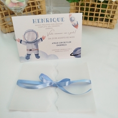 Convite Personalizado tema Astronauta com capa em papel vegetal - Pacote c/ 10 unidades - Atelie Cor de Flor