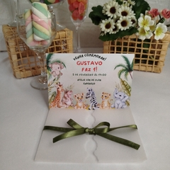 Convite Personalizado Bichinhos do Safari com capa em papel vegetal - Pacote c/ 10 unidades na internet