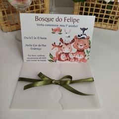 Imagem do Convite tema Bichinhos do Bosque com capa em papel vegetal - Pacote c/ 10 unidades