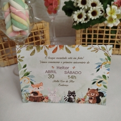 Convite tema Bichinhos do Bosque com capa em papel vegetal - Pacote c/ 10 unidades