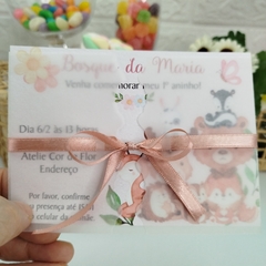 Convite tema Bichinhos do Bosque com capa em papel vegetal - Pacote c/ 10 unidades