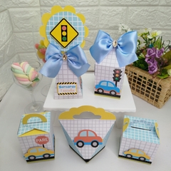 Kit Festa Personalizado para Lembrancinahs tema Carrinhos Divertidos e Sinalização - Atelie Cor de Flor
