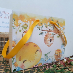 Sacolinha Personalizada para Festa Infantil tema Abelhinhas - pacote com 10 unidades na internet