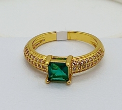 Anel Solitário Cristal Quadrado Verde Turmalina com Microzircônias - comprar online