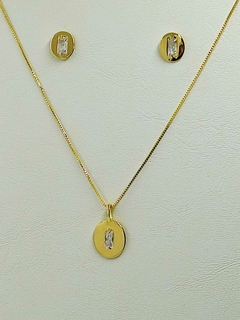 Conjunto Oval Liso com Baguete de Zircônia Centralizada - comprar online