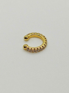Brinco Fake piercing com zircônias white cravejada