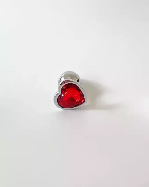 Plug anal coração com pedra vermelha P´
