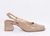 Scarpin em couro verniz salto bloco médio slingback