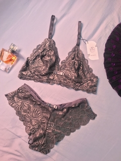 Conjunto Lingerie em Renda sem Bojo - Blueberry Store