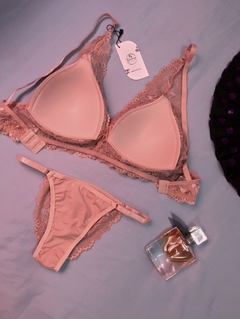 Conjunto Lingerie com Renda - Blueberry Store na internet