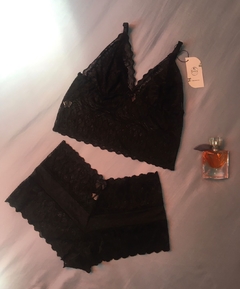 Conjunto Lingerie Cropped sem Bojo com Renda Preto - Blueberry Store
