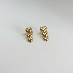 Brinco 3 corações lisos - BANHO OURO - comprar online