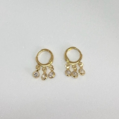 brinco argolinha com zircônias cristal - banho ouro