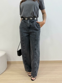 CALÇA BAGGY BLACK na internet