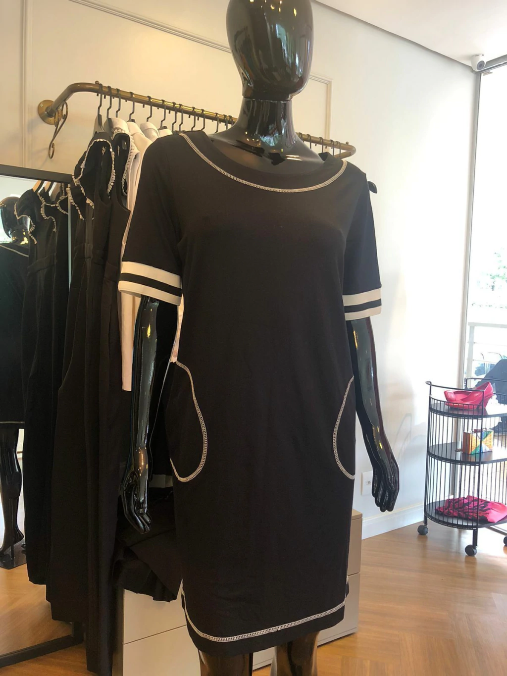VESTIDO CREPE JULIA