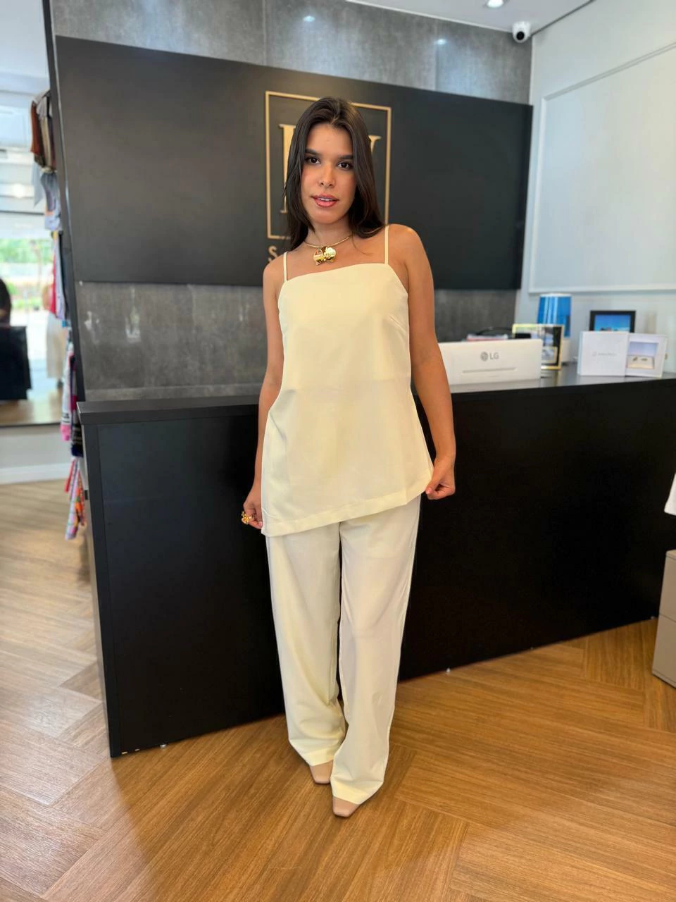 CALÇA ALFAIATARIA COM BOLSO